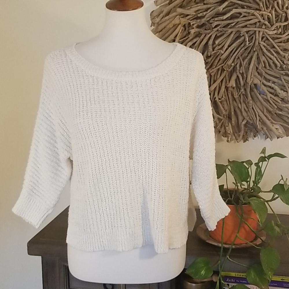 Hollister Loose Knit Crop Sweater - Picture 1 of 7